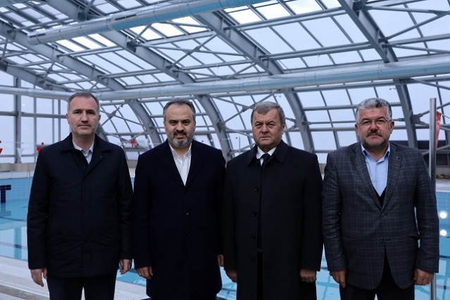 Mahmudiye Yarı Olimpik Yüzme Havuzu