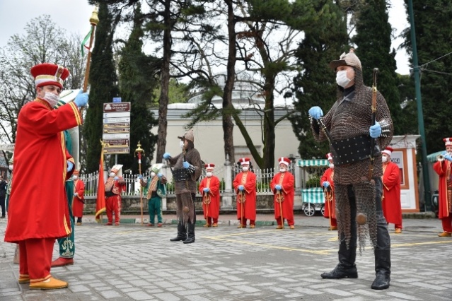 “Korona” gölgesinde fetih yürüyüşü