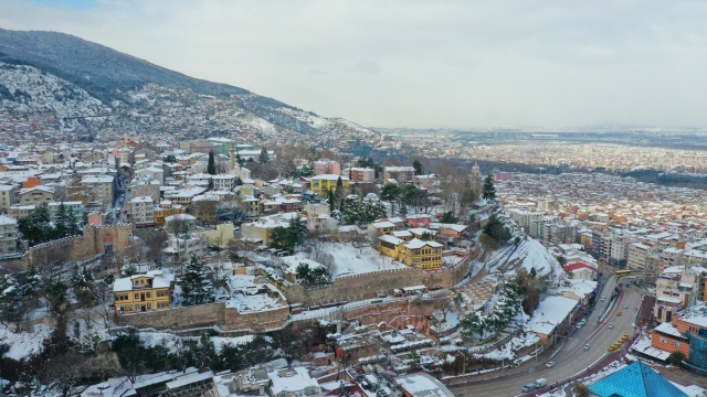 Bursa'nın bayaz hali göz kamaştırıyor