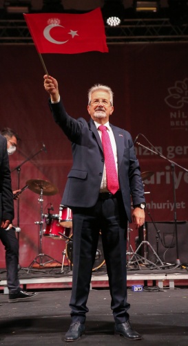 Nilüfer’de yürekler Cumhuriyet için attı