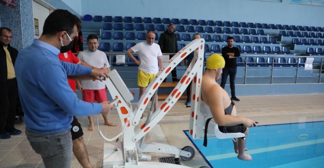 Gemlik’te havuz artık engelsiz