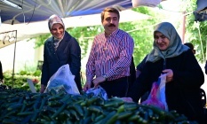 Başkan Yılmaz esnaf ve vatandaşla bayramlaştı