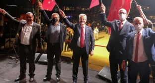 Nilüfer’de yürekler Cumhuriyet için attı