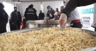 Dündar: “Osmangazi’de sofralar ayrı, gönüller bir”