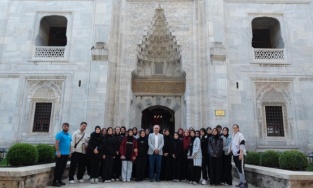 Yıldırımlı gençlerden tarihi yolculuk