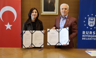 Bursa Büyükşehir'den kadınlara hak bilinci desteği