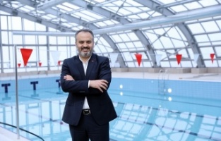 İnegöl yeni yüzme havuzuna kavuşuyor