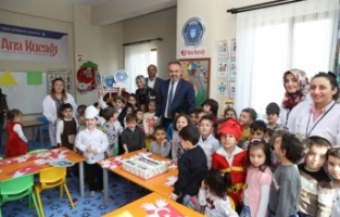 Gelecek “Ana Kucağı”nda şekilleniyor