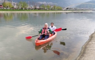 Huzurevi sakinlerinin kano keyfi