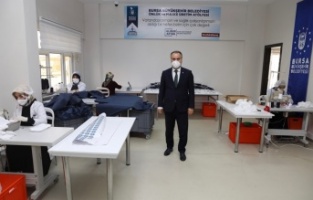 Bursa, kendi maskesini üretiyor