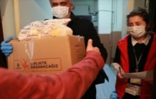 İstanbul Büyükşehir limon dağıtımına başladı