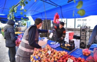 Maskeler Büyükşehir’den tedbir vatandaştan