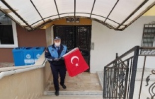 Orhangazi Türk bayraklarıyla donatıldı