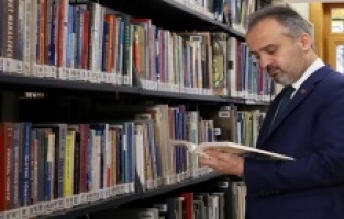 Bursa’da evde kalanlar kitapsız kalmadı