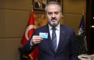 Bursa’da İhtiyaç sahiplerine kartlı yardım