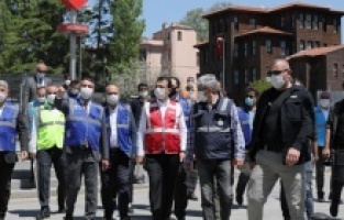 İstanbul’a metro ve meydan müjdesi