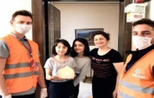 Nilüferli gence doğum günü sürprizi