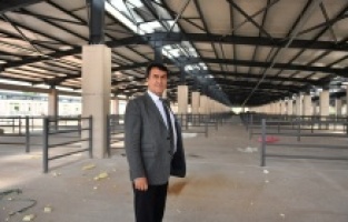 Bu tesis elektriğini güneşten üretecek