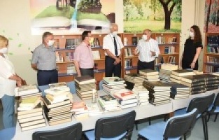 Yenişehir'de öğrencilere anlamlı bağış