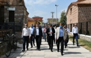 Büyükşehir Daire Başkanlarından İznik çıkarması