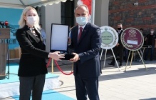 Bursa 20 bin kitaplık kütüphanesine kavuştu