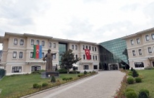 Osmangazi’den Azerbaycan’a bayraklı destek