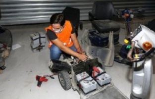 Engelsiz tamir atölyesi ile engeller kalkıyor