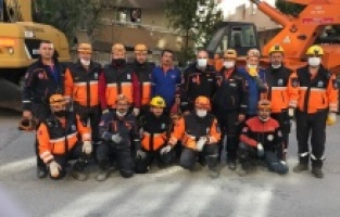 ‘Yıldırım Arama Kurtarma ‘İzmir’de umut oldu