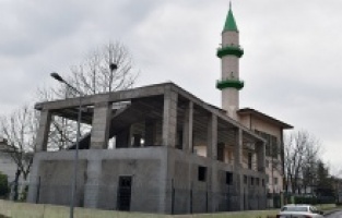 Bursa Yunuseli TOKİ Camii hizmet binasına kavuşuyor