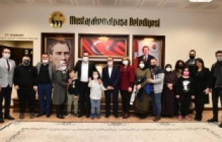 Bursa Mustafakemalpaşalı özel çocuklardan Kanar'a ziyaret