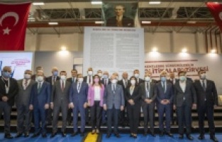 İzmir'de CHP'li Başkanlardan 10 maddelik su manifestosu