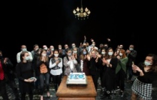 Tiyatrolardan özel buluşma