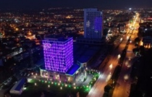 Manisa Büyükşehir otizm için ‘mavi ışık’ yaktı