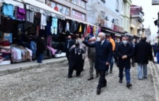 Trabzon'da Başkan Zorluoğlu esnaf ile bir araya geldi