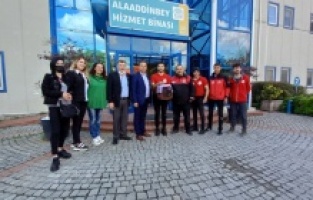 Nilüfer’de yavru kedi kurtarma operasyonu