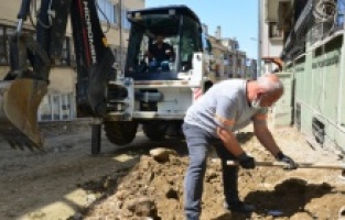 Yıldırım'da Yeşil’in yolları yenileniyor