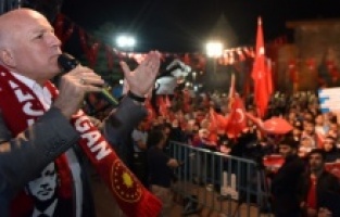 Erzurum: Sekmen, "15 Temmuz milli hafızamızdan silinmeyecek "