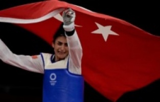 Bursa Büyükşehir'li Hatice Kübra tarih yazdı