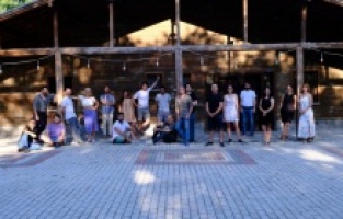 Nilüfer:Yıldızların altında tiyatro keyfi