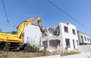 Mudanya’da kaçak yapılaşmayla mücadele sürüyor