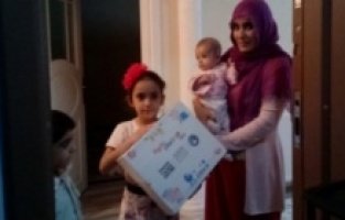 Bursa Kestel Belediyesi'nden 2 bin anneye 'bebek gelişim seti'