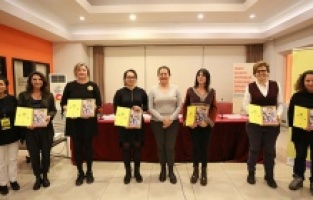 Nilüfer'de kadın sanatçılar “Eşit Miyiz?” sorusuna yanıt aradı