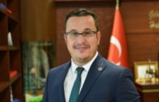 Budanan ağaç dalları ihtiyaç sahiplerine yakacak oluyor