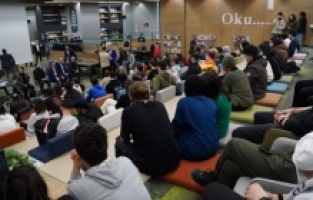 Uyumayan Kütüphane 1 yaşında