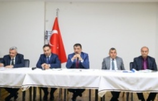 Malatya: Başkan Gürkan, Doğanyol İlçesinde muhtarlarla bir araya geldi