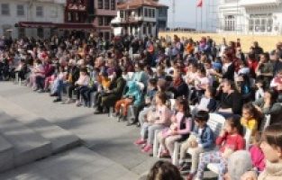 Mudanyalı çocuklar ara tatilde doyasıya eğlendi