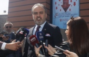 Bursa Büyükşehir’den Boyner binasına ilk kazma