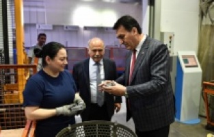 Dündar’dan kadın istihdamına vurgu