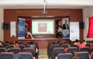 Antalya Büyükşehir gençlerle buluşmaya devam ediyor