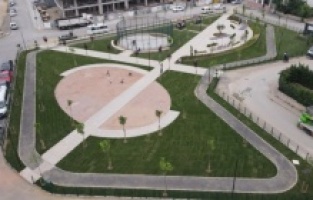 Yıldırım parklarla donatılıyor